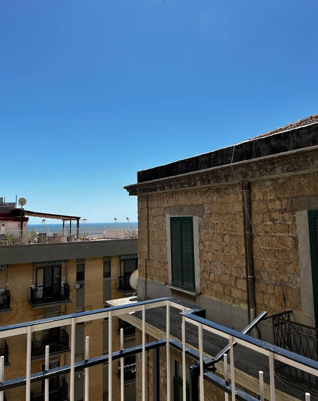A Casa Di Roberta Salerno Exterior foto